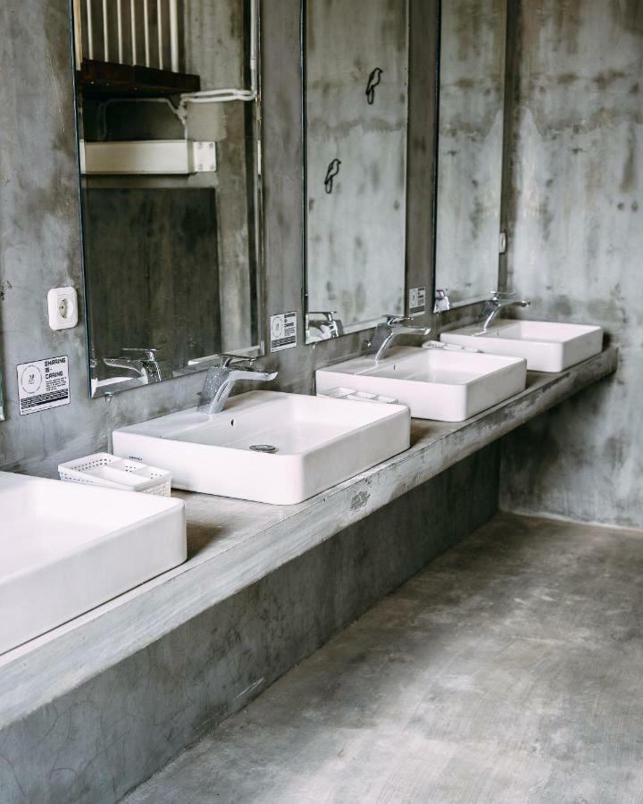 So! Boutique Hostel Malang Dış mekan fotoğraf